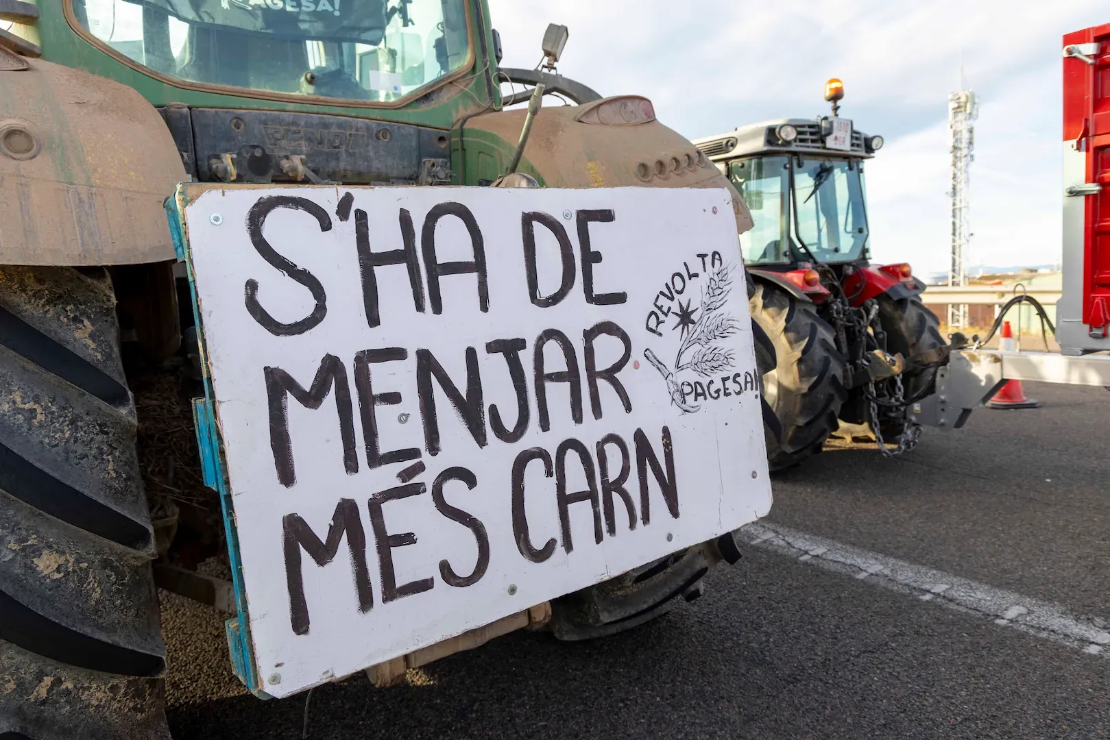 Tall de l'aduana del Port de Tarragona per part dels pagesos, 8 de gener 2026