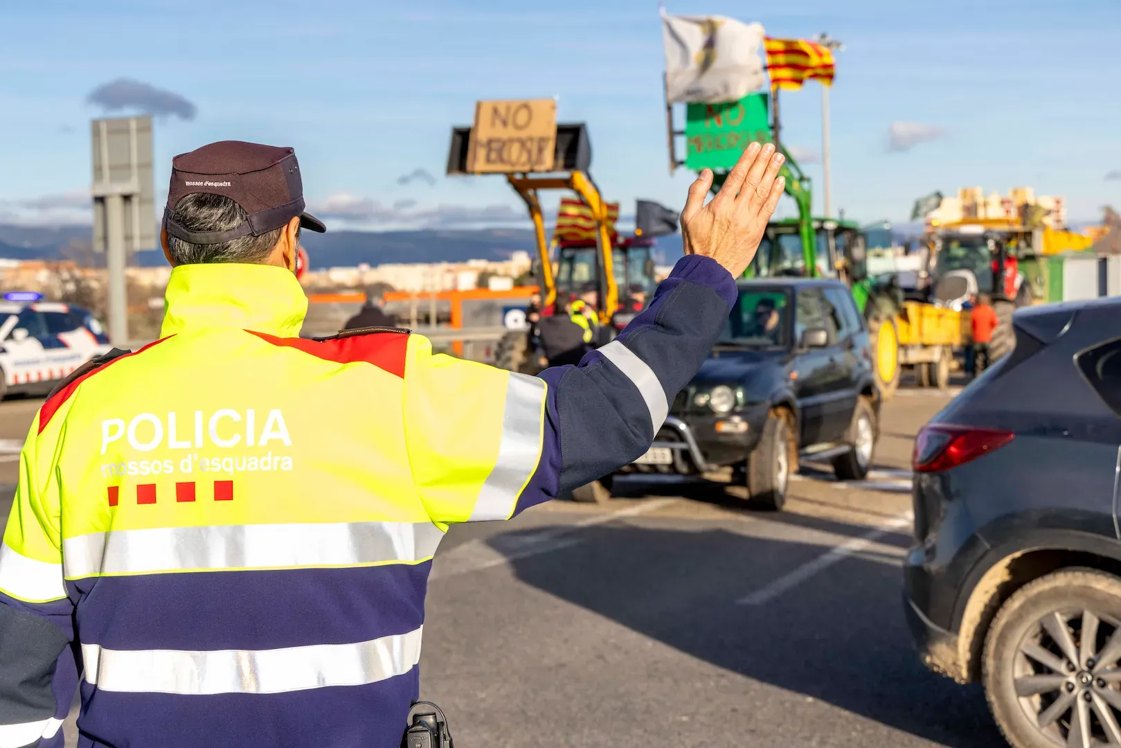 Tall de l'aduana del Port de Tarragona per part dels pagesos, 8 de gener 2026